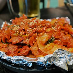 중동닭발 앤 떡볶이 서울대입구점 리뷰